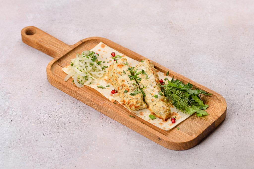 Люля из курицы и сулугуни