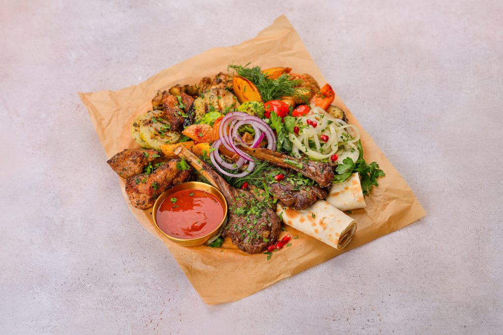 Мясное ассорти на компанию гриль