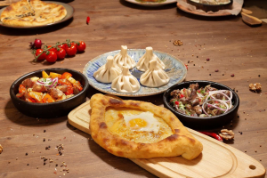 В течение всей праздничной недели в нашем бистро действует специальное меню…